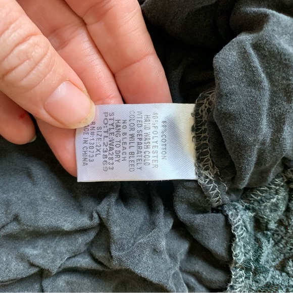 Umgee Distress 3/4 Sleeve Gray Lace button Down Tunic - Picture 5 of 5